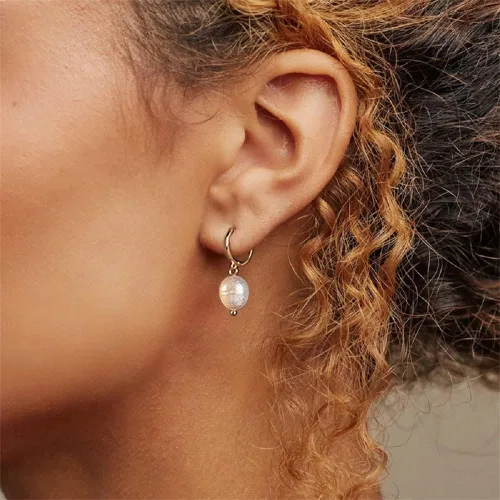 Miniatura 3 de 14k Gold Small Hoop Earrings with Simulated Baroque Pearl Earrings for Women Pearl Drop Dangle Earrings Gold Hoop Earrings for Women