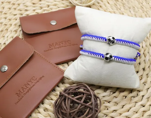 Miniatura 4 de MANYC - Pulseras de fútbol para hombres, mujeres y niños, accesorios elegantes para fanáticos del fútbol, regalos de espíritu de equipo para niños