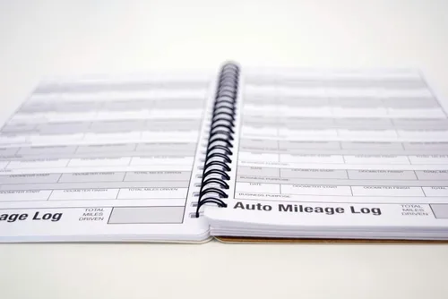Miniatura 8 de Cuaderno de millas y gastos automáticos – Registro de kilometraje del vehículo, libro de registro de millas para rastrear más de 400 viajes