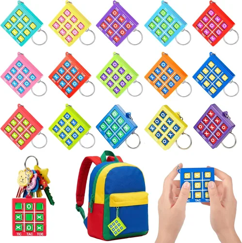 Miniatura 13 de Hicarer 16 llaveros de fiesta de Tic Tac Toe para fiesta de cumpleaños a granel, regalos de fin de año para estudiantes, niños de 8 a 12 años