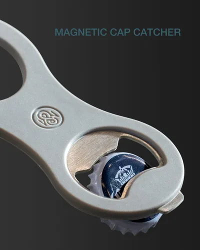 Miniatura 3 de Abrebotellas de cerveza magnético 2 en 1 para refrigerador y RV con captador de tapas, superficie de silicona suave al tacto que protege