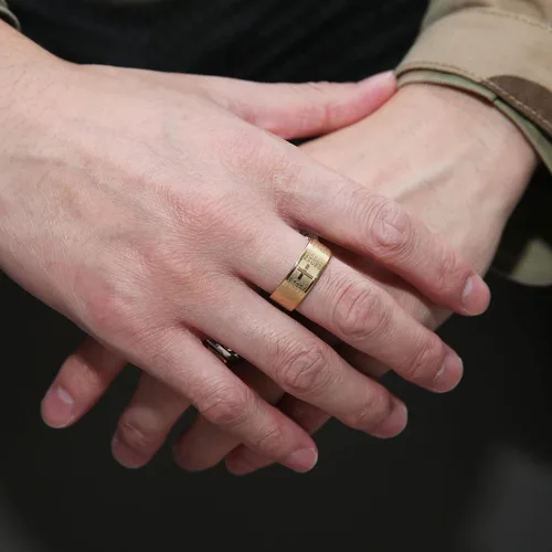 Miniatura 6 de Scddboy Anillo de boda pulido con versículo bíblico de 0.315in para hombre de acero inoxidable
