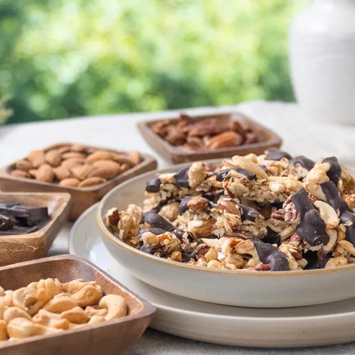 Miniatura 6 de Inno Foods - Racimos de nueces de chocolate oscuro, sin gluten, sin OMG, paquete de 3, 16 onzas cada uno