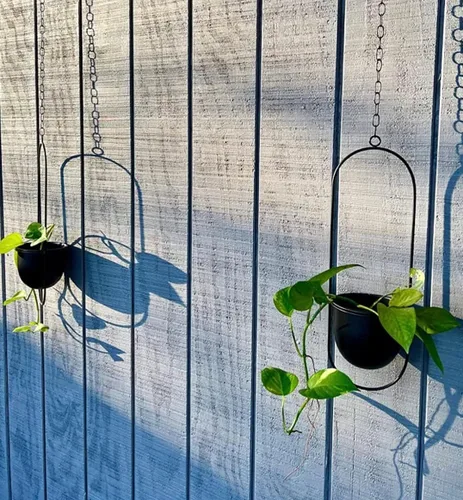 Miniatura 8 de Shineloha - Paquete de 2 macetas colgantes para plantas de interior con maceta de 5.5 pulgadas + gancho de techo, maceta colgante negra, colgador