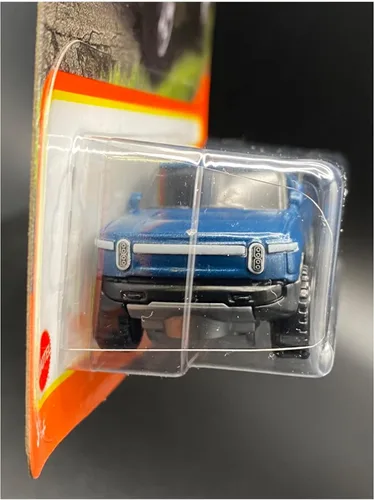 Miniatura 4 de Matchbox Rivian R1T 2022 Collector #38/100 Camión Eléctrico EV Azul