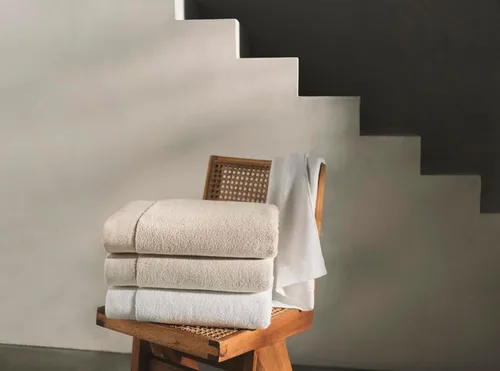 Miniatura 8 de Calvin Klein - Juego de toallas de baño, Suaves y absorbentes, Esenciales para el baño, Construcción sin torsión, Certificado Oeko-Tex
