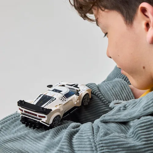 Miniatura 3 de LEGO Speed Champions Bugatti Centodieci Hyper Sports Car Toy – Kit de modelo y juguete de simulación para niños y niñas, a partir de 9 años – Kit