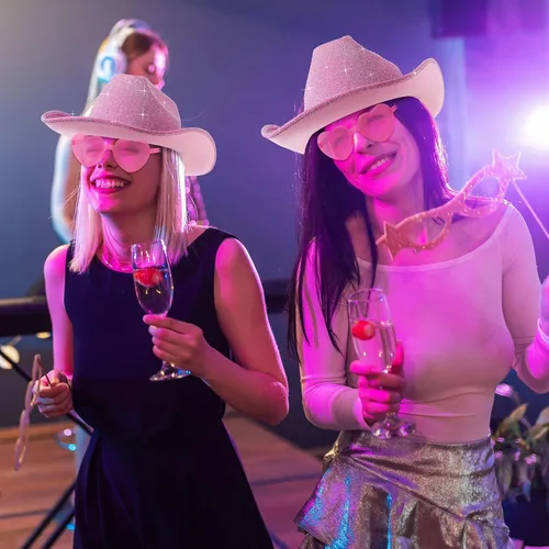 Miniatura 4 de Geyoga 9 piezas de sombrero de vaquero para adulto con bandana de vaquero y gafas para disfraz del oeste, accesorio para hombres y mujeres
