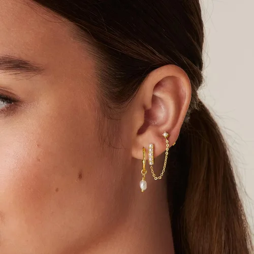 Miniatura 2 de PAVOI Aretes de cadena de oro de 14 quilates para mujer Aretes de aro de doble piercing Aretes de aro de perlas de circonita cúbica para mujer