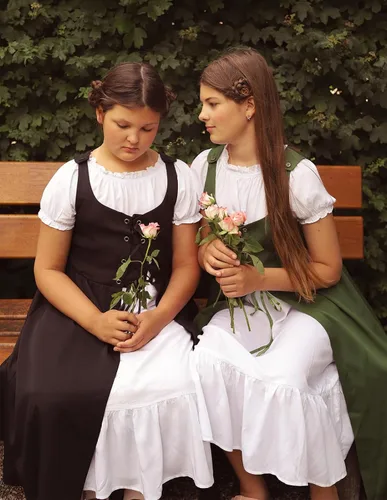 Miniatura 10 de Scarlet Darkness Vestido renacentista para niñas, disfraz de princesa medieval de dos piezas, 7-14 años