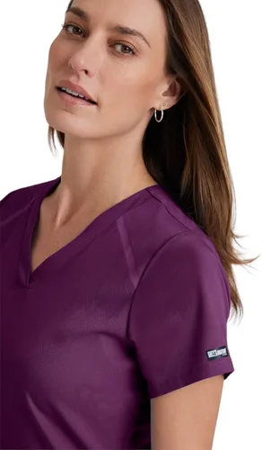 Miniatura 5 de Grey's Anatomy Impact Elevate Top para mujer Camiseta médica Extreme Comfort