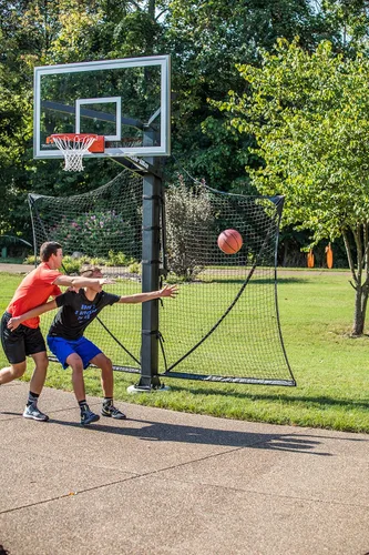 Miniatura 8 de Goalrilla - Sistema de red defensivo de fácil plegado para baloncesto, se instala rápidamente en cualquier aro de baloncesto Goalrilla