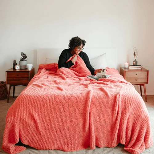 Miniatura 8 de Big Blanket Co Original Stretch Ballerina - Manta gigante extra grande de 6 x 6 pies, suave, elástica, lavable a máquina, se adapta a toda la familia