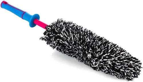 Miniatura 13 de Detail Factory - Juego de cepillos para rueda con fundas de microfibra intercambiables - Limpieza ultra suave, lavado y detalle de ruedas