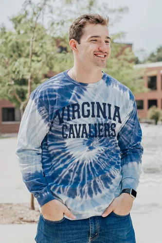 Miniatura 15 de Blue 84 Camiseta de manga larga con licencia oficial de la NCAA para mujer, teñido anudado