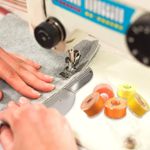 Miniatura 3 de 36 piezas de bobinas e hilos de coser preenrollados con estuche de plástico de almacenamiento, juego de hilos de coser de colores surtidos