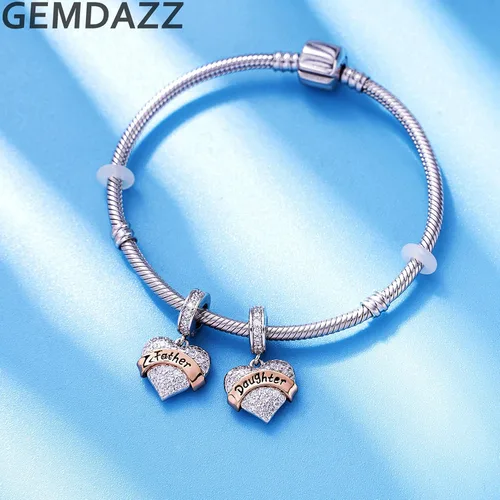 Miniatura 2 de Dije de corazón pavé con tema familiar, plata de ley 925 para madrepadre, hija, hijo, hermana, nana, esposa, marido, abuela, amiga, madrina