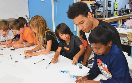 Miniatura 4 de Circuit Scribe Paquete completo de aula 30 bolígrafos de tinta conductora, 110 módulos Regalo perfecto para futuros inventores Educación