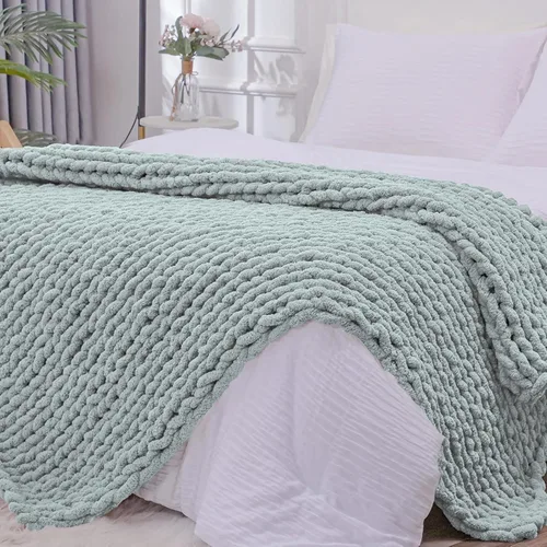 Miniatura 73 de Bigacogo Manta de punto grueso para sofá, 51 x 63 pulgadas, 100% tejida a mano con hilo de felpilla grueso jumbo, acogedoras y suaves mantas grandes