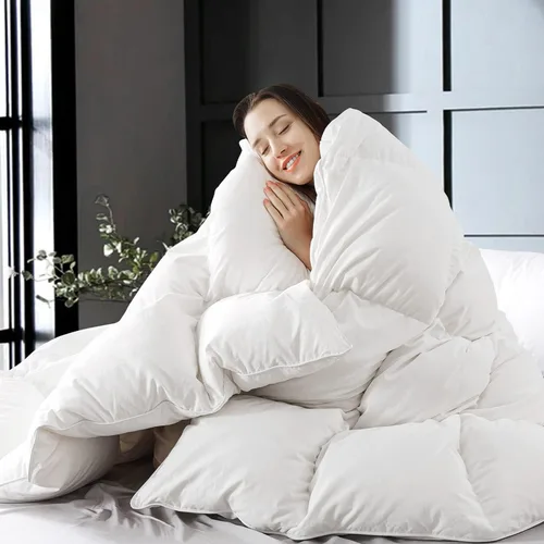 WhatsBedding Edredón blanco de fibra de plumón, edredón de cama de lujo para todas las estaciones, relleno de edredón 100% algodón ultrasuave,