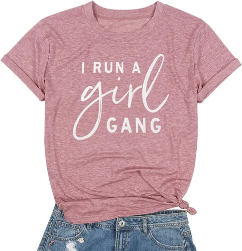 Miniatura 4 de MOUSYA Camiseta de manga corta con texto en inglés "I Run A Girl Gang" para mujer, camiseta casual de verano para mamá