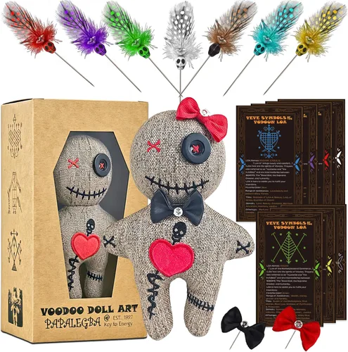 PapaLegba Juego de arte de muñeca vudú de 8 pulgadas con 7 pines de calavera emplumados de colores y tarjetas de hechizos de energía positiva de