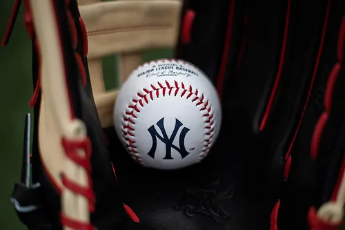 Miniatura 6 de Rawlings Béisbol oficial de la MLB 2026 con logo del equipo Todos los 30 equipos de la MLB disponibles