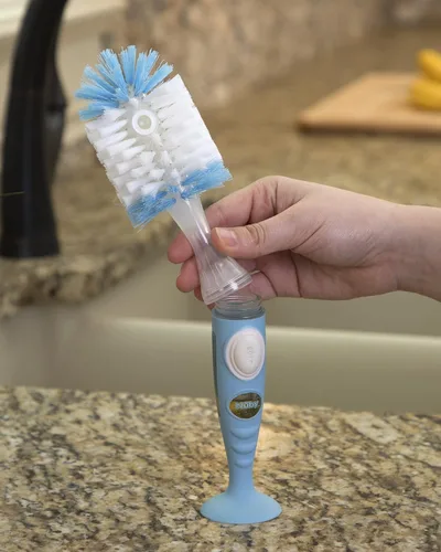 Miniatura 4 de Nuby Cepillo para botella de cerdas suaves y duraderas con asas texturizadas y base de succión, sistema 2 en 1, color azul