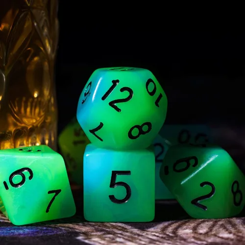 Miniatura 7 de Dados DND que brillan en la oscuridad, 7 piezas de troqueles poliédricos luminosos con bolsa de troquel de cuero, dados D&D brillantes