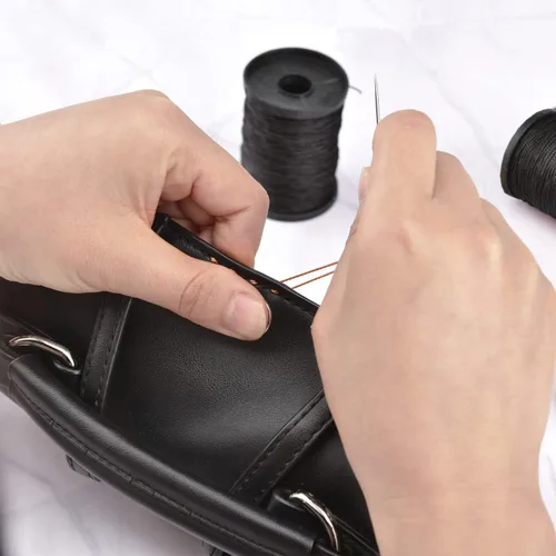 Miniatura 4 de Topus Kit de hilo de coser extra fuerte para reparación de tapicería y agujas de mano resistentes para el hogar, incluye 7 estilos de agujas