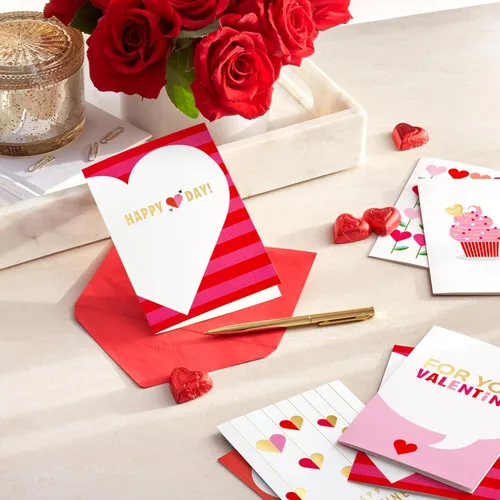 Miniatura 2 de Hallmark Surtido de tarjetas del día de San Valentín, rosa y rojo (36 tarjetas y sobres)