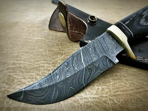 Miniatura 8 de Cuchillo de hoja fija de acero de Damasco con funda de cuero, escala de madera redonda con protector de dedo de latón y tapa, cuchillo de piel de 8