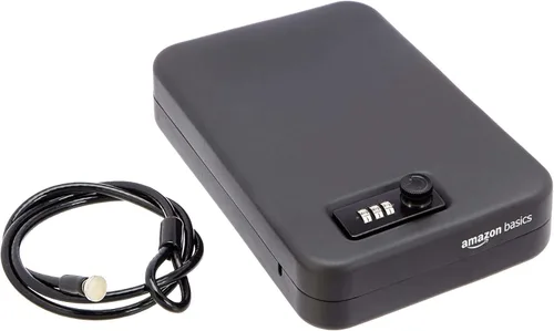 Amazon Basics Caja fuerte de seguridad portátil con cerradura, caja fuerte pequeña con código, para dormitorio universitario, hogar, cerradura de