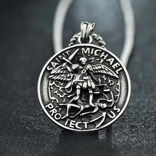Miniatura 2 de FLYUN St Michael Necklace for Men, Archangel Saint Michael Pendant Medal in Stainless Steel