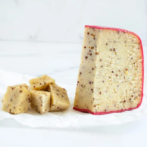 Miniatura 5 de igourmet Caja de regalo de muestra para amantes del queso, incluye manchego español, gorgonzola piccante italiano, cebolla de doble gloucester