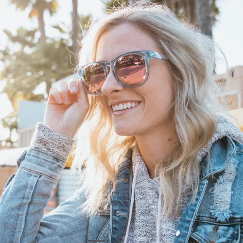 Miniatura 14 de Blenders Eyewear Serie H - Gafas de sol polarizadas - Ojo de gato redondo, bisagra con resorte - 100% protección UV - Para mujer