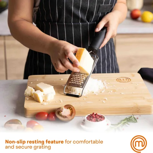 Miniatura 3 de MasterChef Rallador de Queso de Mano, Herramienta de Cocina para Triturar Alimentos para Rallar Parmesano, Ajo, Jengibre, etc., Rallador Zester