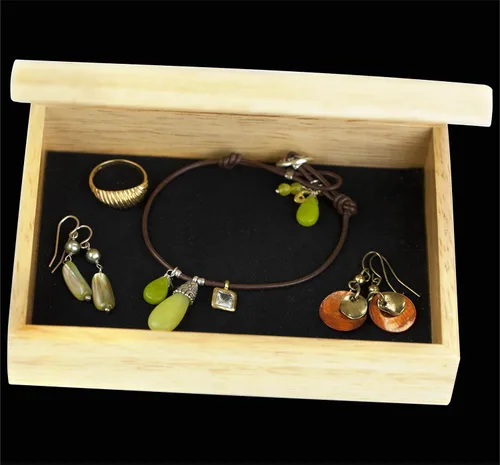 Miniatura 6 de MarqArt Caja de madera para perros hecha a mano en Estados Unidos calidad inigualable única no hay dos iguales obra original de arte en madera 4146