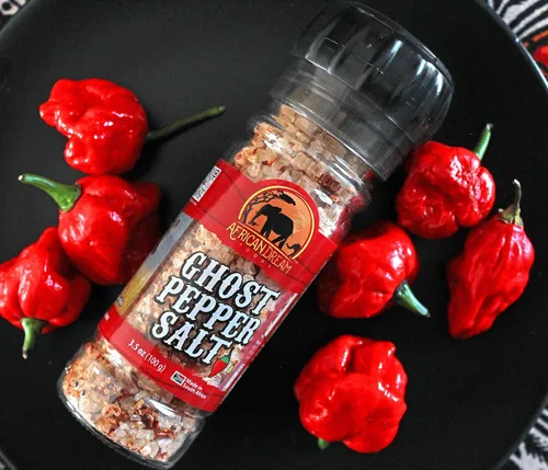 Miniatura 4 de African Dream Foods - Sal picante de pimienta fantasma Sal de chile totalmente natural Fabricado con pimientos fantasma africanos 3.5 onzas