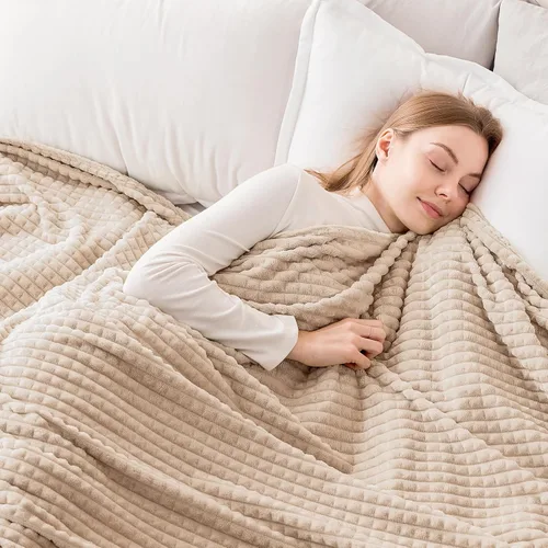 Miniatura 8 de EMME Manta de vellón, manta jacquard 3D para sofá y cama, manta suave, acogedora y esponjosa, ligera, de franela de lujo con diseño de cuadrícula