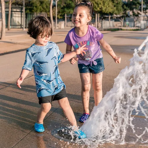Miniatura 6 de HIITAVE Zapatos acuáticos antideslizantes para la playa, natación, secado rápido, calcetines acuáticos para niños y niñas pequeños