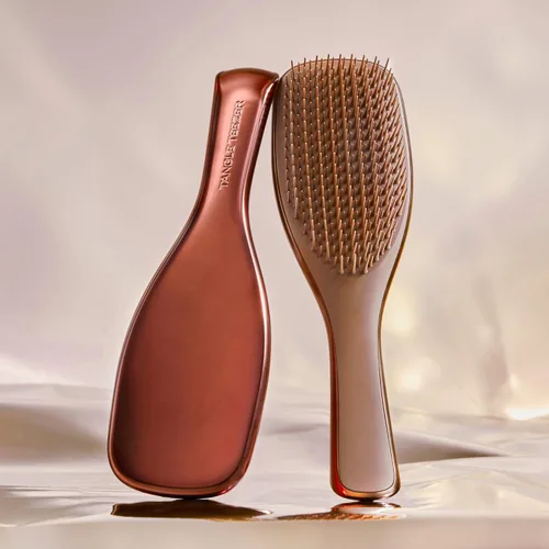 Miniatura 2 de Cepillo Desenredante Tangle Teezer Chrome Ultimate para Cabello Húmedo y Seco, Elimina Nudos y Reduce la Rotura para Tipos de Cabello Liso a Rizado