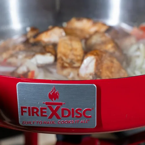 Miniatura 5 de FIREDISC 215 Cocina de Propano de Mesa Ultra Portátil en Rojo Bombero TCGFD215R, la Estufa de Campamento de Disco de Arado de 16.5 pulgadas es una