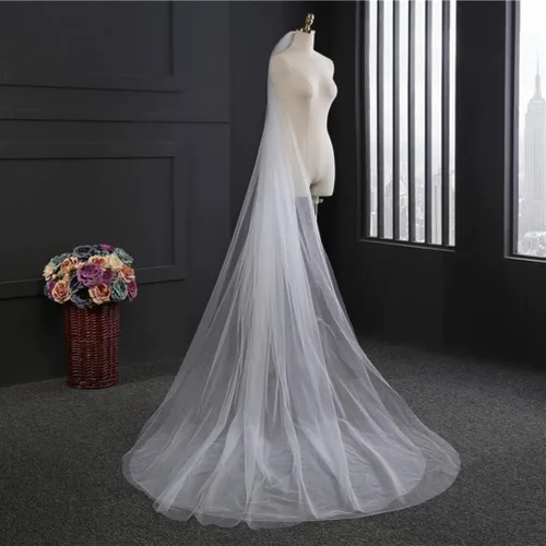 Miniatura 3 de TENDYCOCO Velo largo de boda de una sola capa suave tul catedral capilla piso velos con peine, Blanco