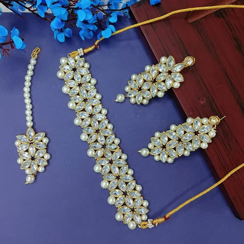Miniatura 2 de Efulgenz Indian Jewelry Crystal Choker Faux Pearl Floral Necklace Earrings Maang Tikka Bollywood Wedding Bridal Jewelry Set for Women