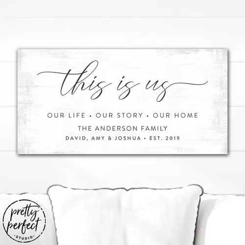 Miniatura 6 de Pretty Perfect Studio Letrero personalizado con texto en inglés "This Is Us", arte de pared personalizado con nombres de familia sobre lienzo de 6 x