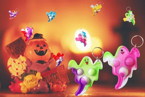 Miniatura 6 de Paquete de 100 mini juguetes para ansiedad de fantasmas de Halloween a granel para niños, recuerdos de fiesta y regalos para estudiantes en el aula