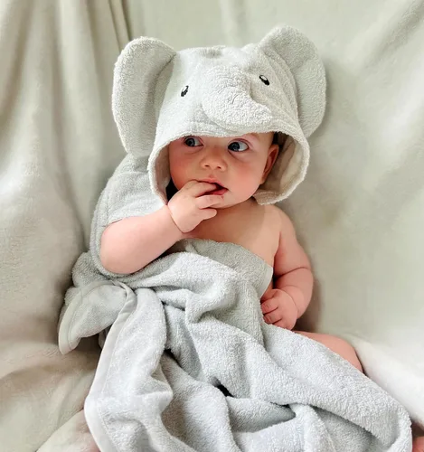 Miniatura 5 de Juego de toallas y paños con capucha de animales para recién nacidos, bebés, niños pequeños y niñas de 3 a 24 meses (elegante elefante gris)