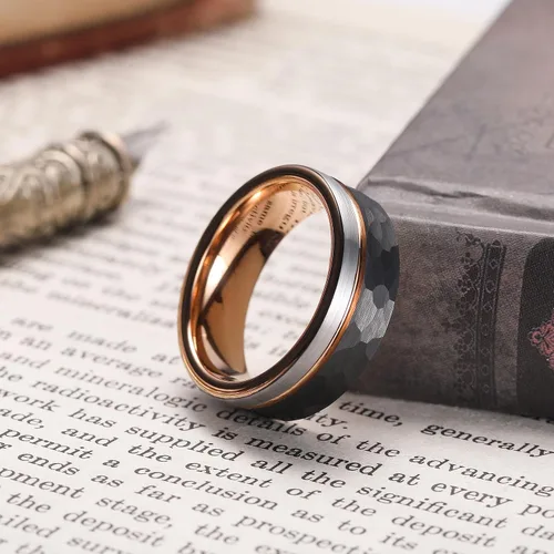 Miniatura 105 de King Will Anillo de boda de carburo de tungsteno para hombre con diseño de ranura, 6/7/0.315 in de ancho, acabado cepillado/pulido para hombre