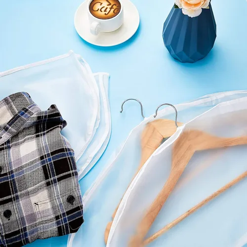 Miniatura 7 de Patelai 8 fundas de hombro para colgar ropa de 24 x 12 pulgadas, fundas de plástico transpirables para colgar ropa, protectores contra el polvo
